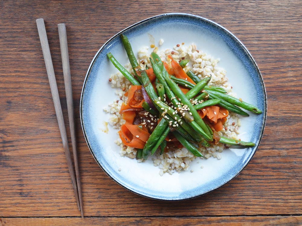 Sweet and Sticky Green Bean Stir Fry